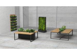 Biurowa aranżacja produktów z oferty.